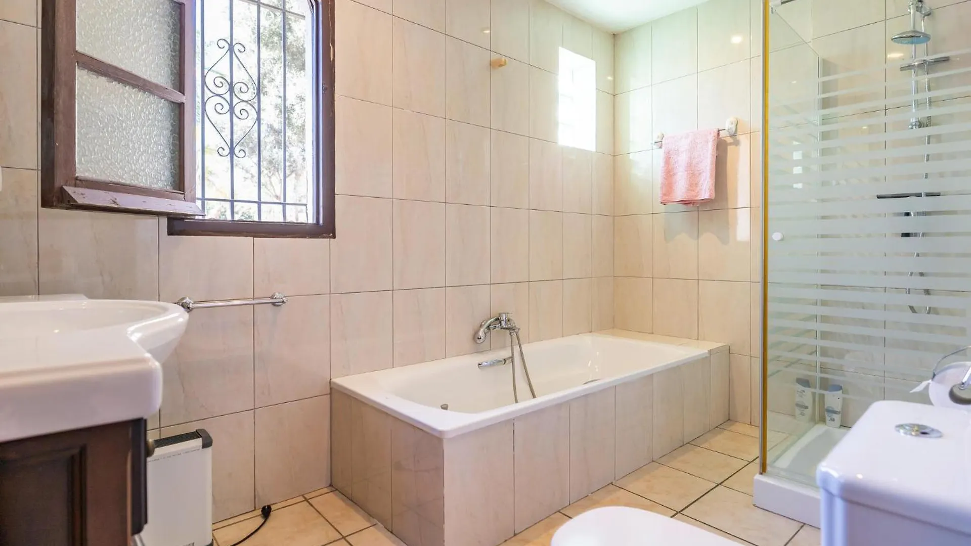 Gorgeous Home In Nerja With House Sea View